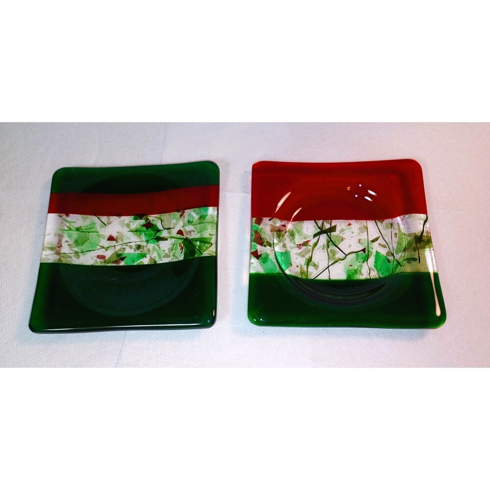 Vintage Pair of Beautiful Handmade fused Green &Red Christmas Coasters or plates